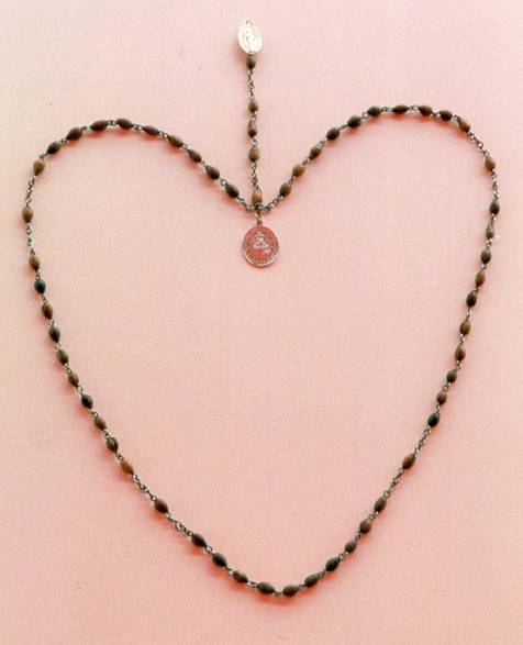 Datei:Rosenkranz als Herz.jpg