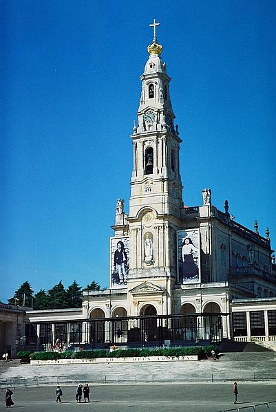 Datei:Fatima-Basilika.jpg