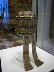 Tiara Pius IX..JPG